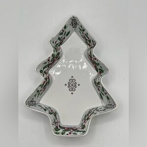 Madison and Max At Home Christmas Candy Dish Holly Berries Porcelain 8"